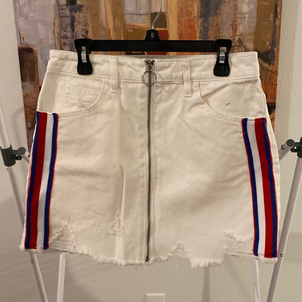 Forever 21 striped skirt